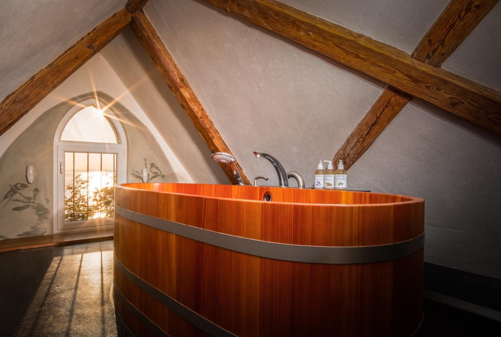 Seehotel Amtshof ランゲナルゲン エクステリア 写真